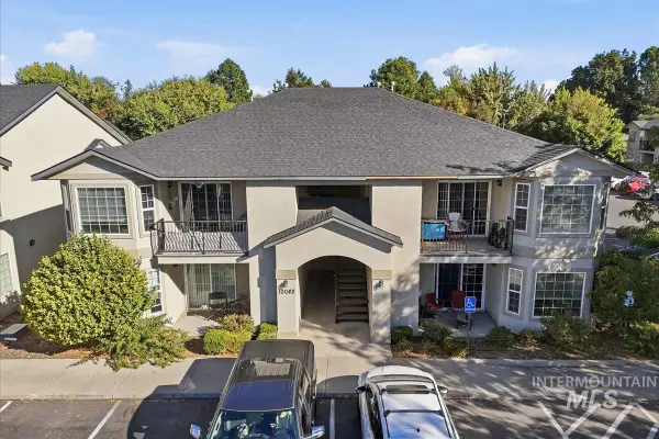 10042 W Garverdale Ln, Boise, ID 83704