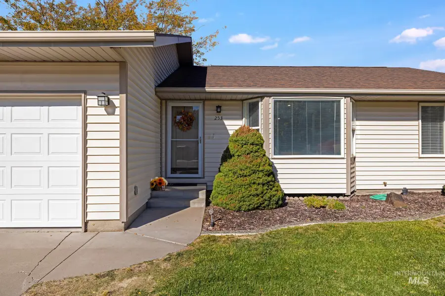 253 Coronado Ave, Twin Falls, ID 83301 - #2