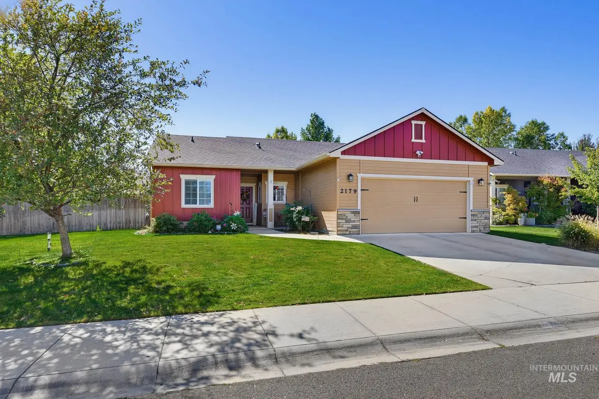 2179 W Fieldstream Dr, Meridian, ID 83646 - #1