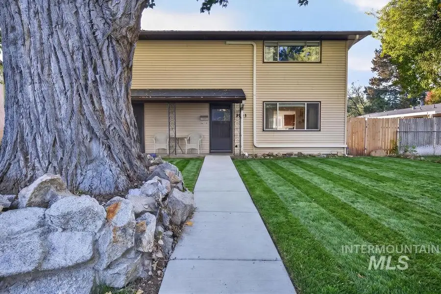2025/2027 S Owyhee St., Boise, ID 83705 - #2