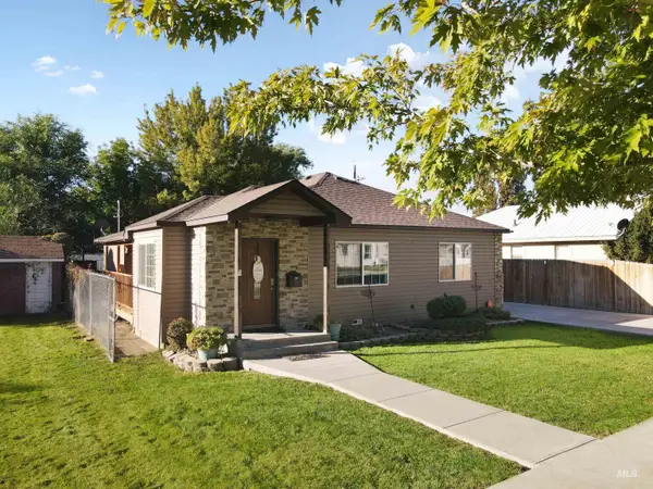 1009 9th St, Rupert, ID 83350