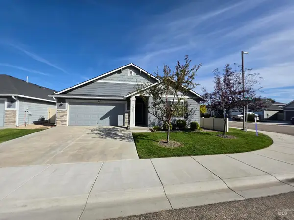 2080 N Swainson Ave, Meridian, ID 83646