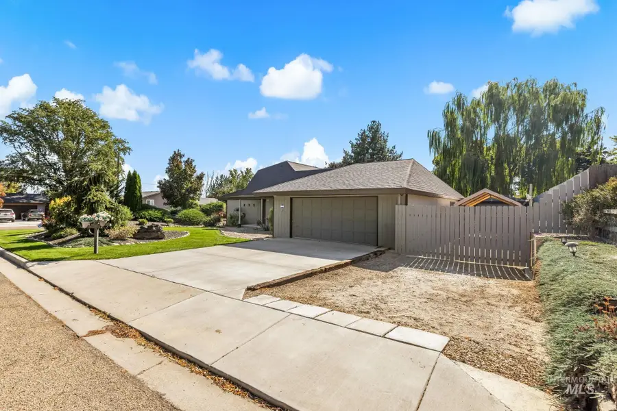 2416 Terrace Dr, Caldwell, ID 83605 - #3