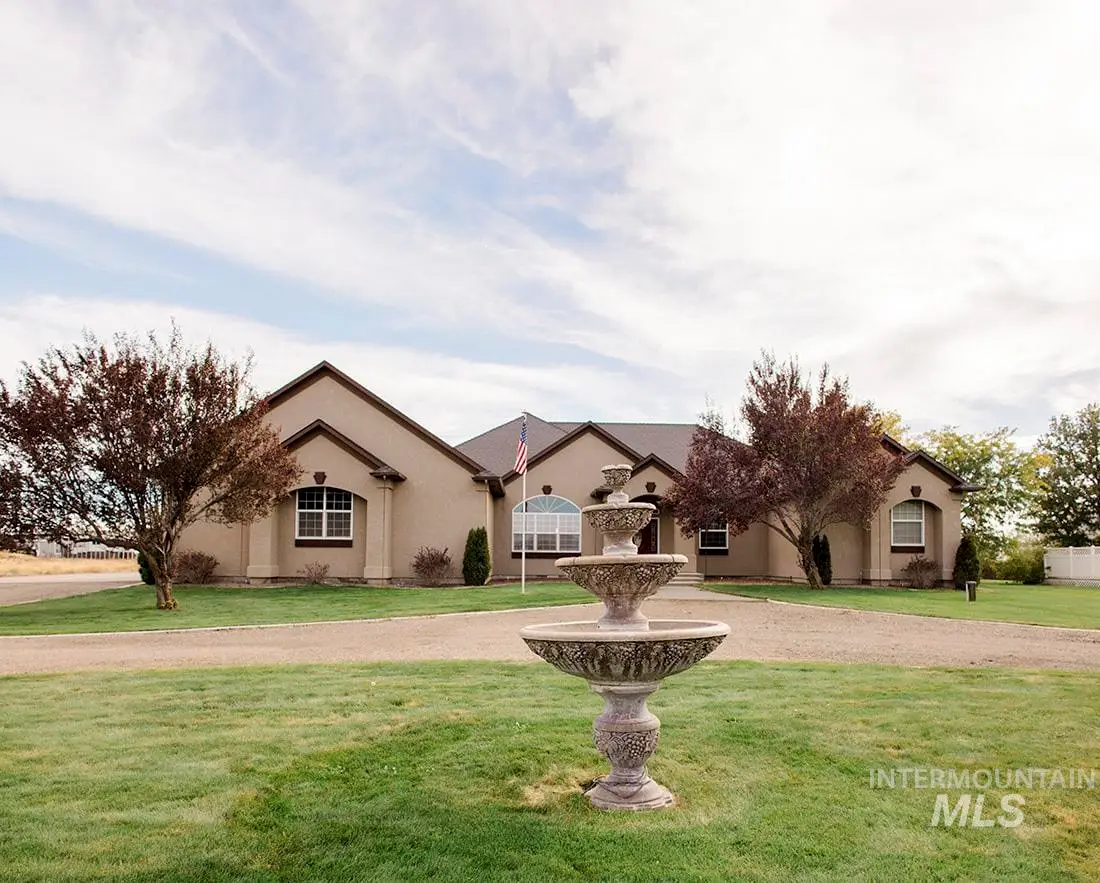 2273 NE Summerwind Dr, Mountain Home, ID 83647 - #1