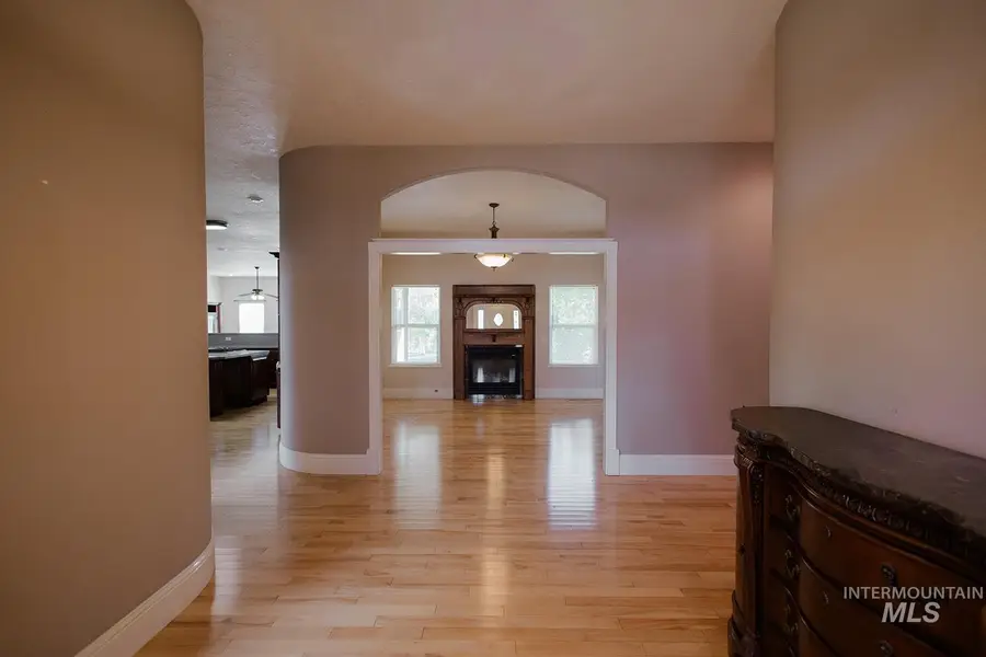 2273 NE Summerwind Dr, Mountain Home, ID 83647 - #3