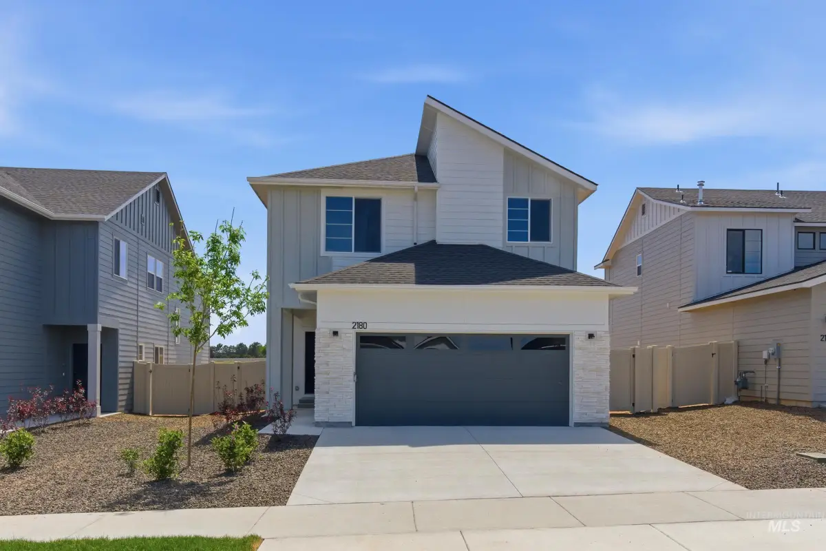 1375 W Braden Dr, Meridian, ID 83642 - #1