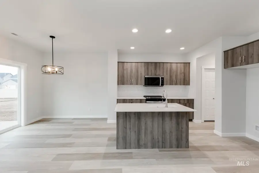 2086 S Summerson Way, Meridian, ID 83642 - #3