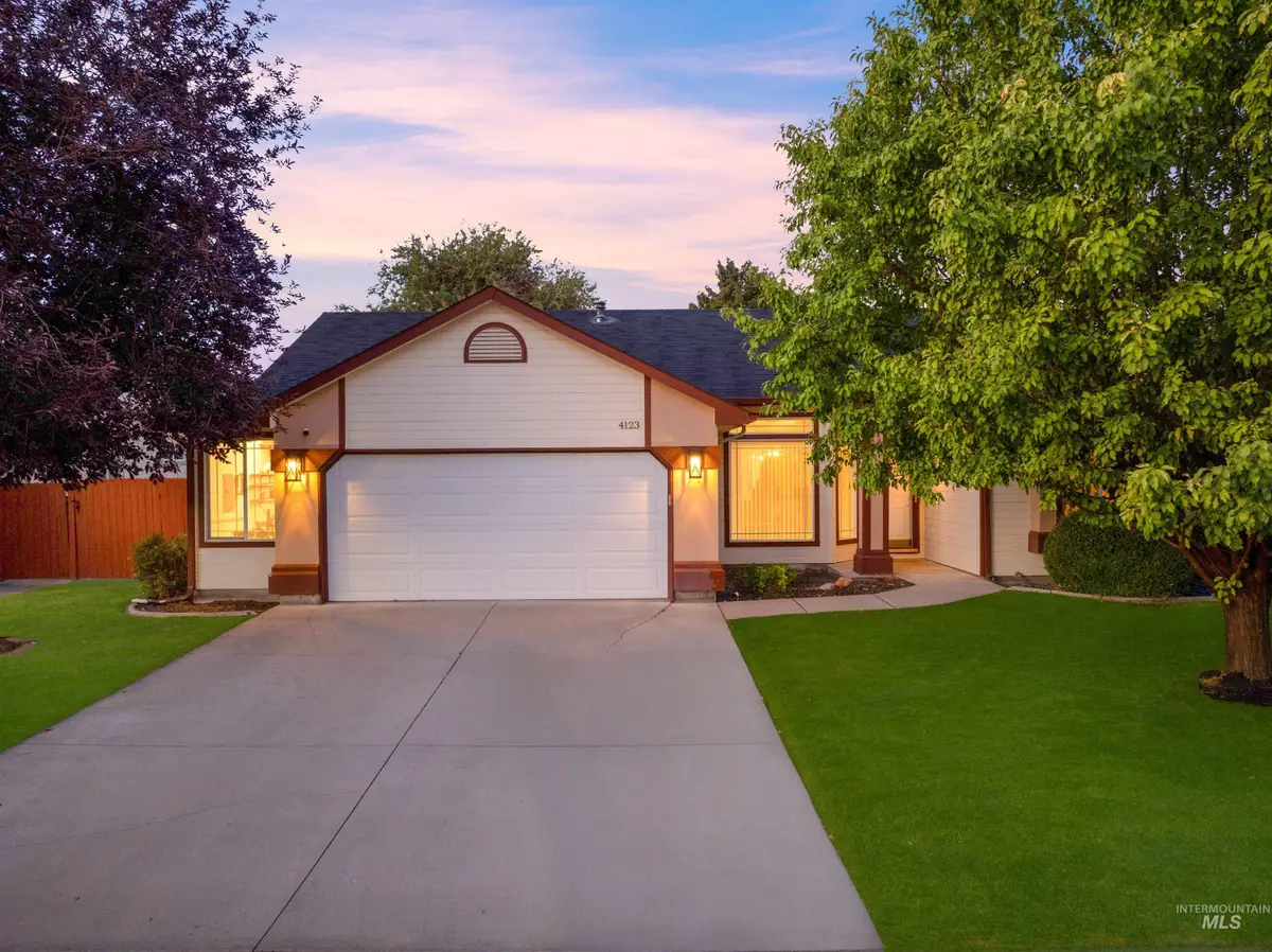 4123 E Park Ridge Drive, Nampa, ID 83687 - #1
