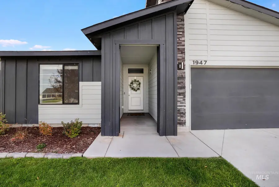 1947 Columbia Dr, Twin Falls, ID 83301 - #2