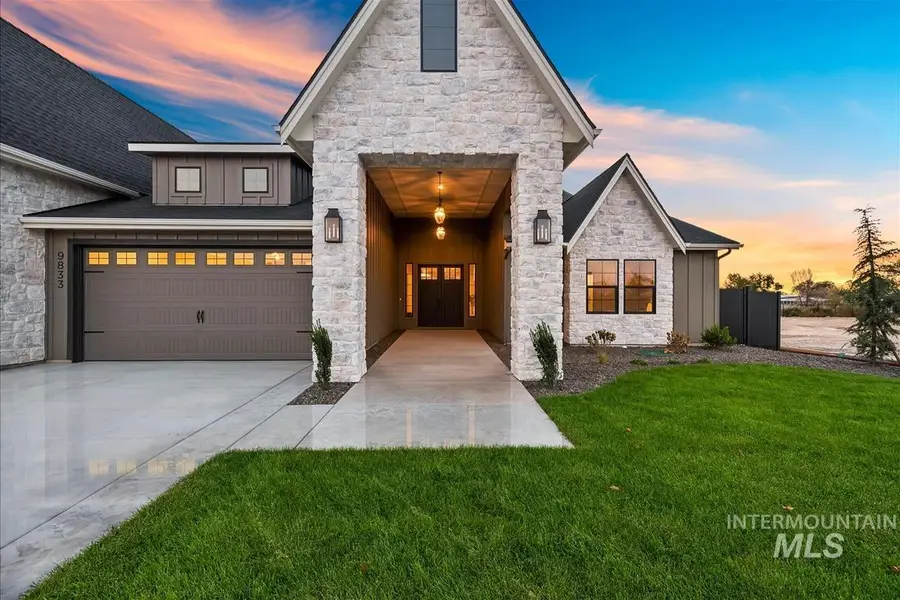 5861 E Greenhill St, Nampa, ID 83687 - #3