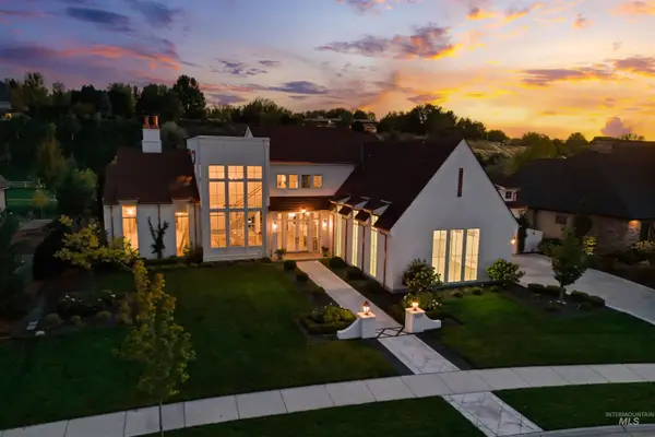 2217 W Oakhampton Drive, Eagle, ID 83616