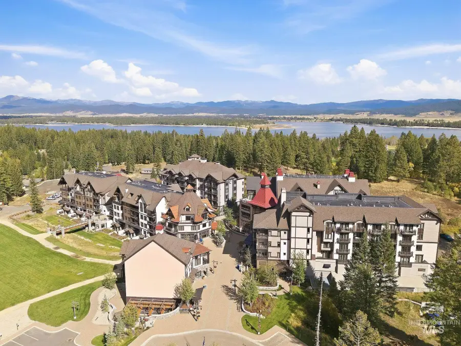 760 Village Drive #Unit 406 & 502, Donnelly, ID 83615 - #2