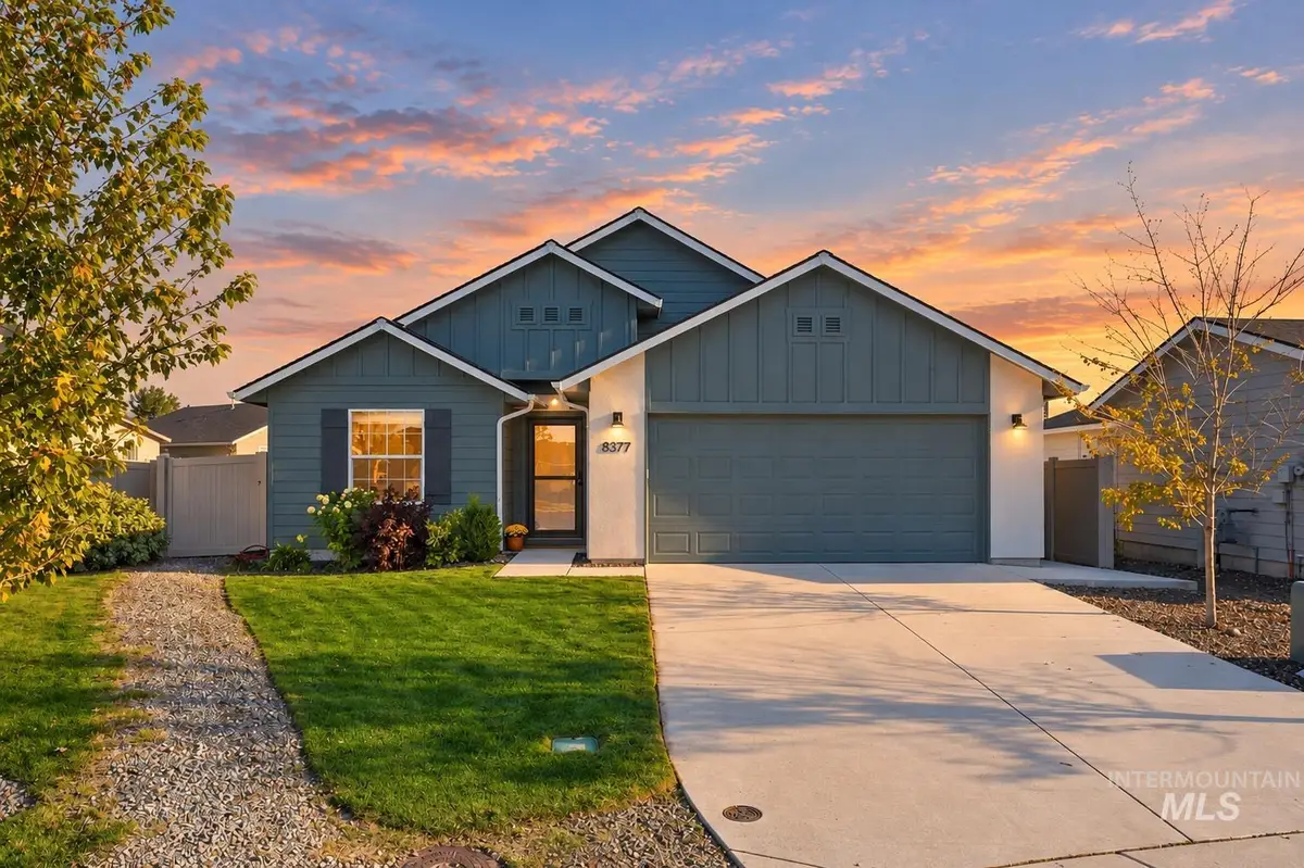8377 E Harpster Ct, Nampa, ID 83687 - #1