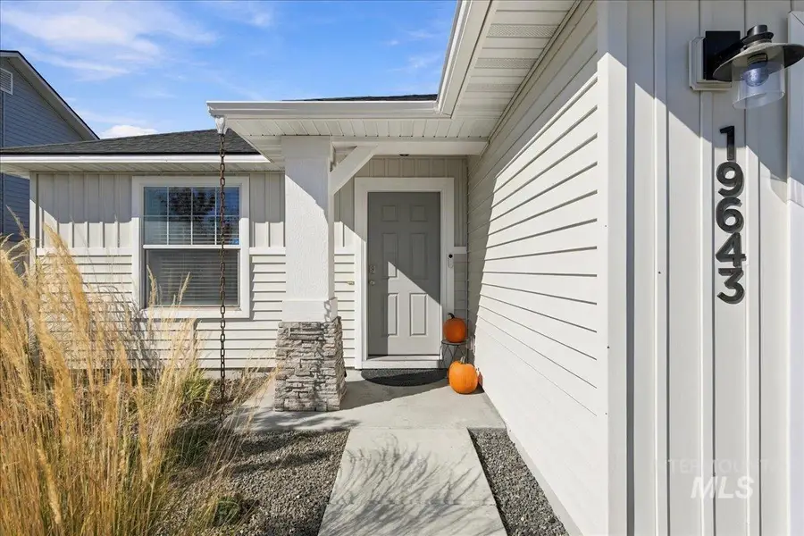 19643 Nanticoke Ave, Caldwell, ID 83605 - #2