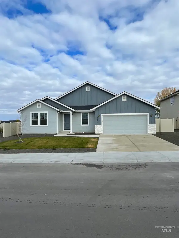 595 Dunmore Ave, Middleton, ID 83644