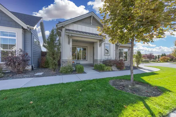 235 W. Pavilion Lane, Meridian, ID 83646