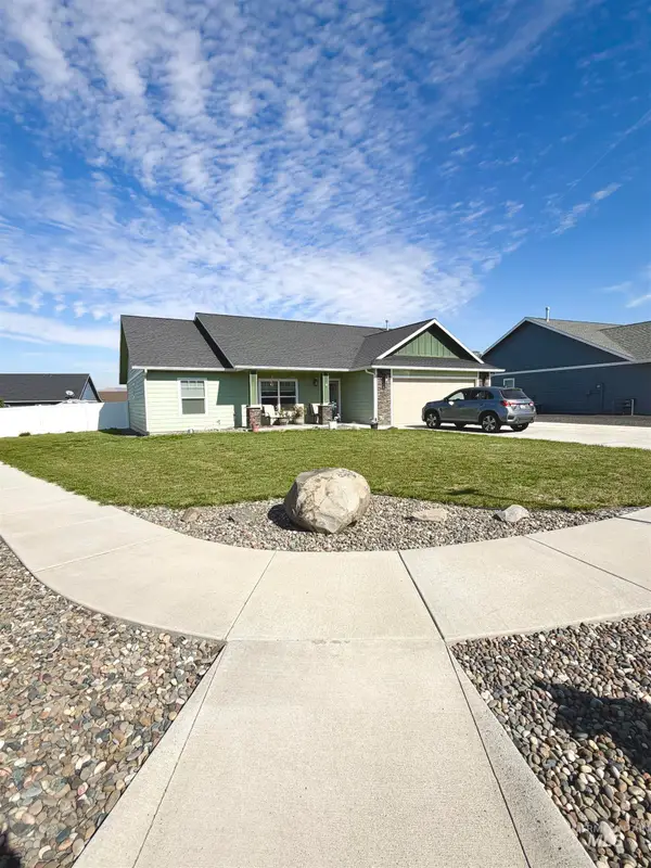 1503 Discovery Dr, Lewiston, ID 83501