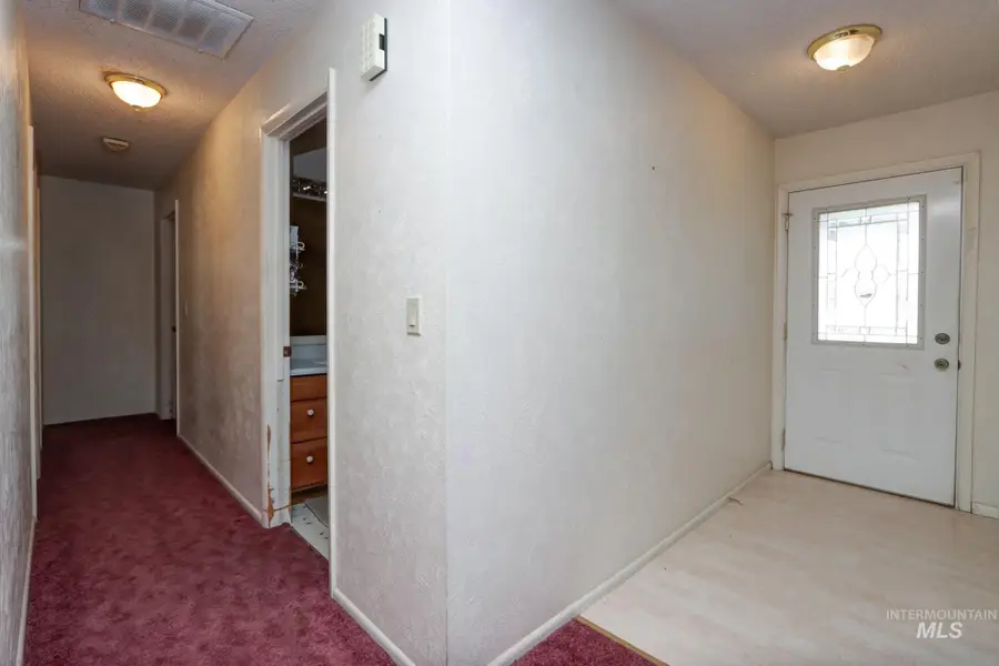 1302 SW 12th St, Ontario, OR 97914 - #3