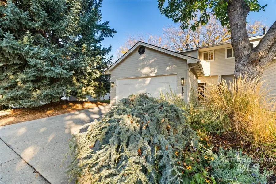 7864 W Holt Ct., Boise, ID 83704 - #2