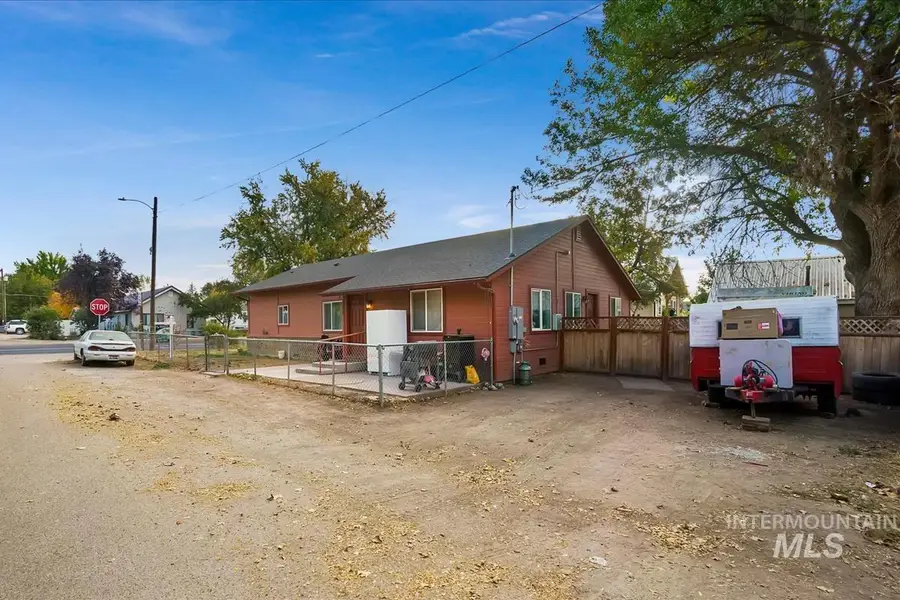 110 N 7th St, Parma, ID 83660 - #2