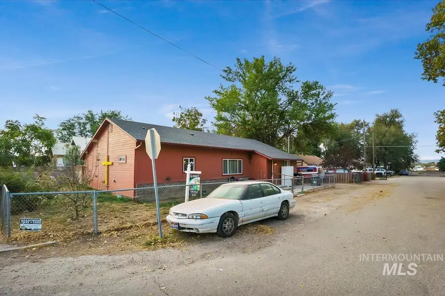 110 N 7th St, Parma, ID 83660 - #3