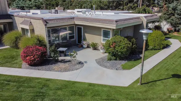 1130 N Imperial Lane, Boise, ID 83704