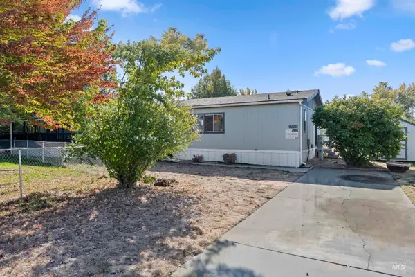 11233 Irving St, Boise, ID 83713