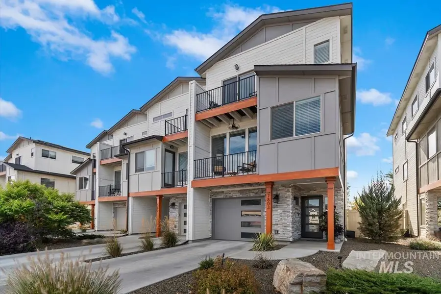 7803 W Crestwood Drive, Boise, ID 83704 - #2