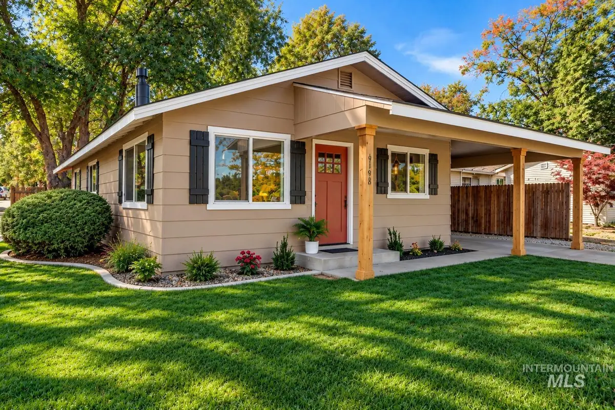 3215 W Alpine Street, Boise, ID 83705 - #1