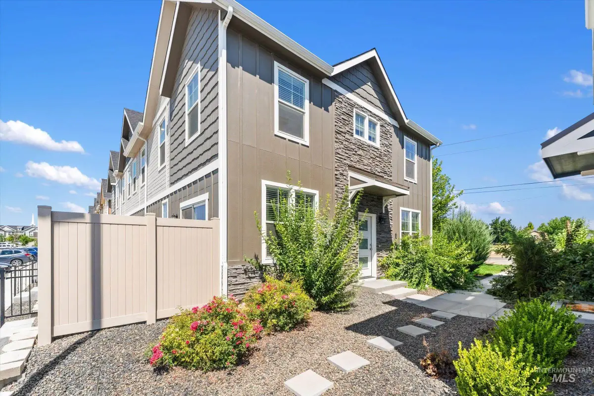 6014 S Jessenia Ln, Boise, ID 83709 - #1
