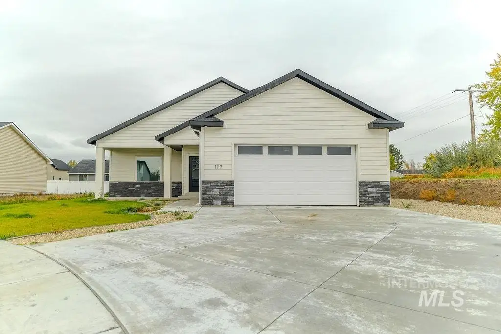 1117 14th St, Rupert, ID 83350 - #1
