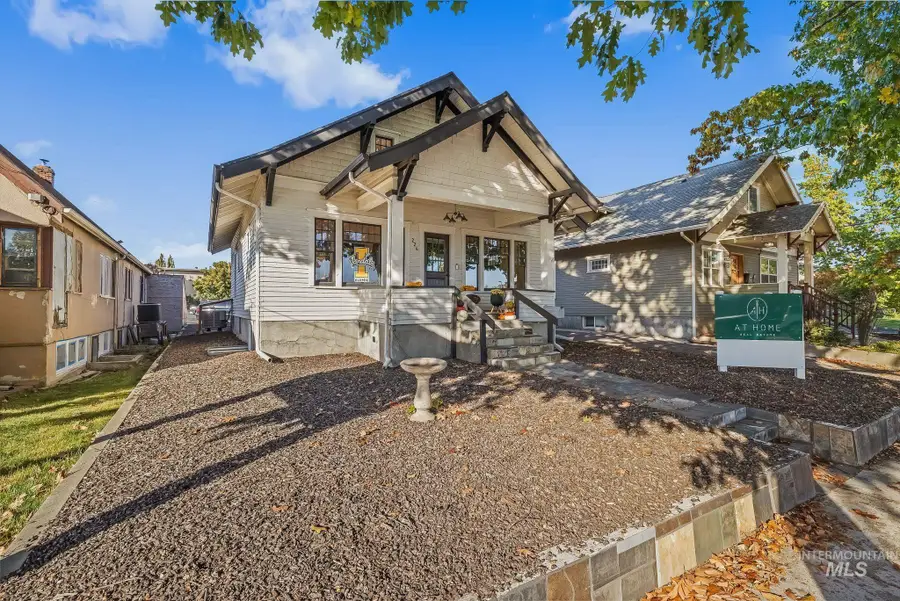 224 W 3rd Street, Moscow, ID 83843 - #2