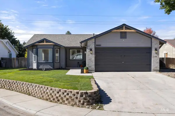 6681 N Amesbury Way, Boise, ID 83714