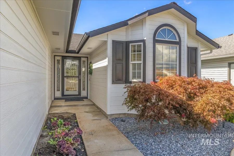 8565 N Willowdale Dr, Garden City, ID 83714 - #2