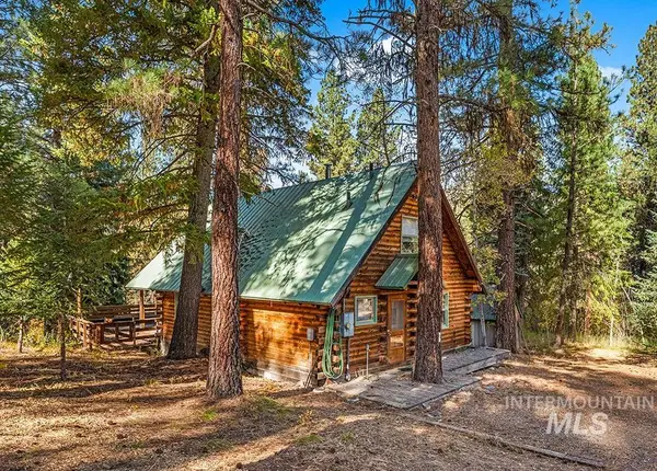 6 Willow Dr, Lowman, ID 83637