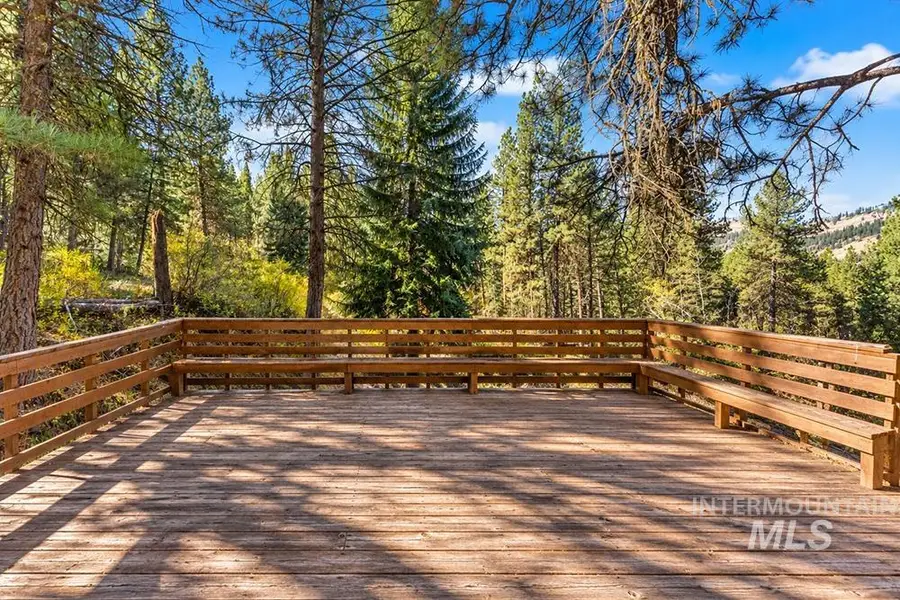 6 Willow Dr, Lowman, ID 83637 - #3