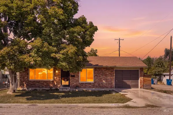 508 E. Washington Ave., Nampa, ID 83686