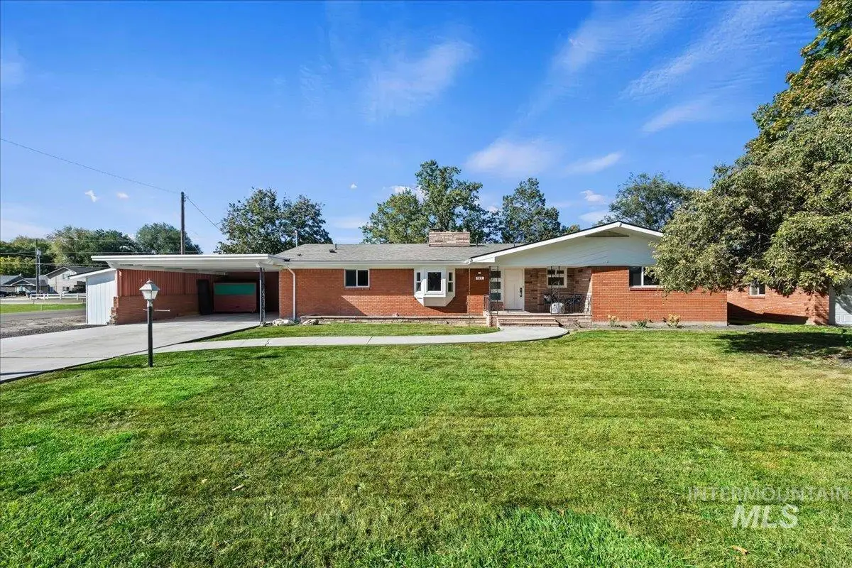 523 S State St, Nampa, ID 83686 - #1