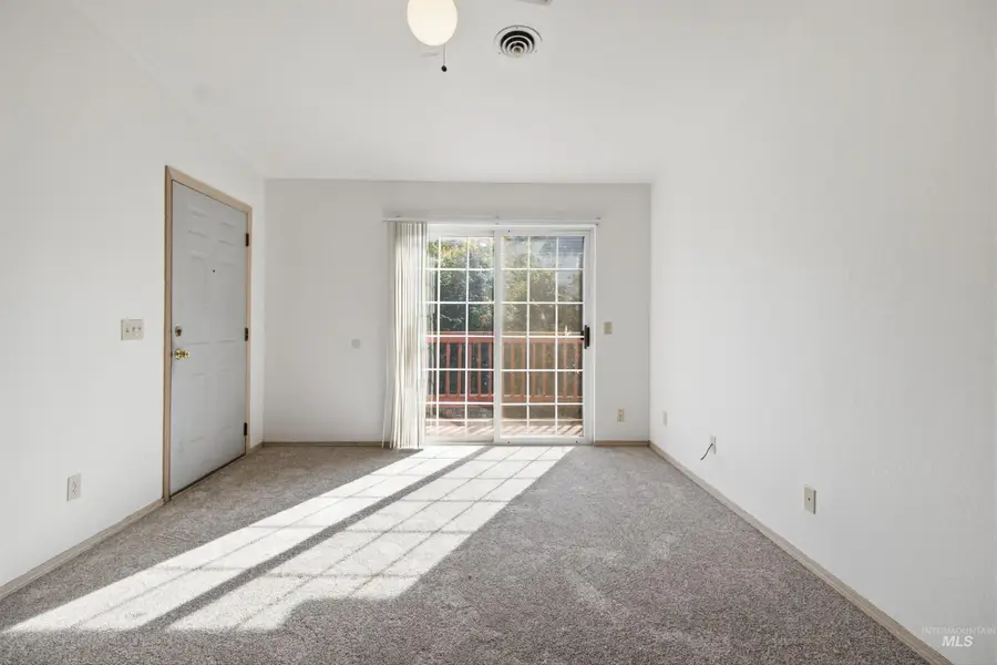 1493 Northwood Dr #204, Moscow, ID 83843 - #3