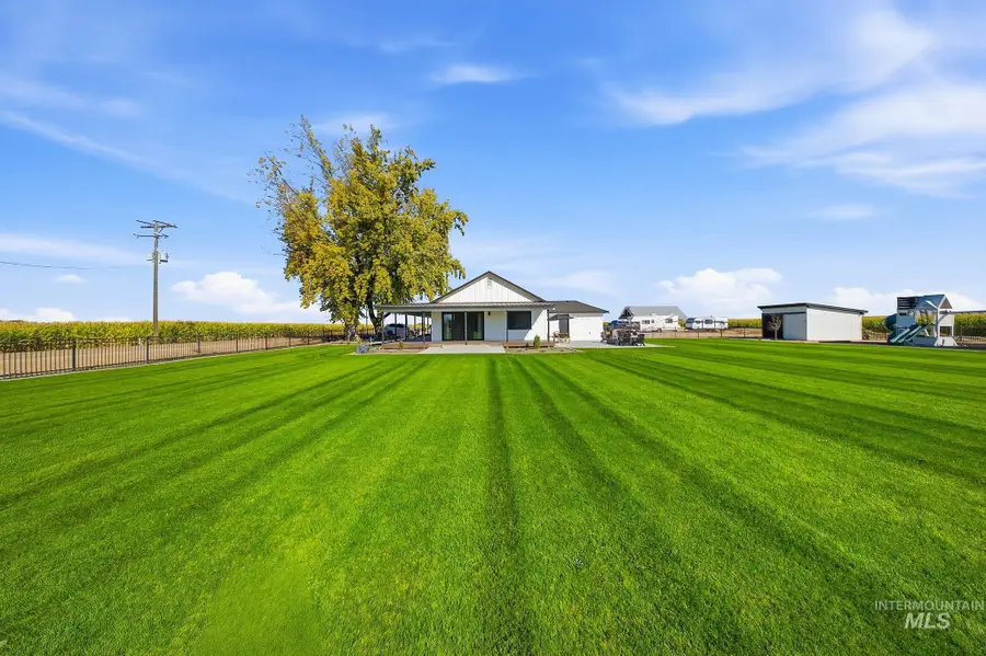 18284 Dean Ln, Nampa, ID 83687 - #3