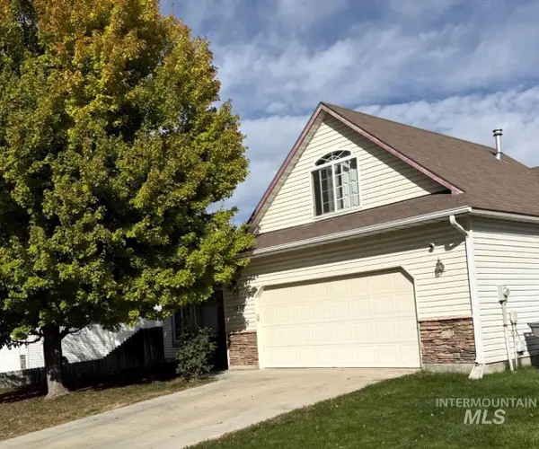 1320 W Hasket Circle, Nampa, ID 83686