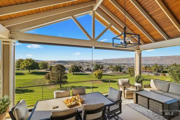 3962 Foothill Dr, Lewiston, ID 83501