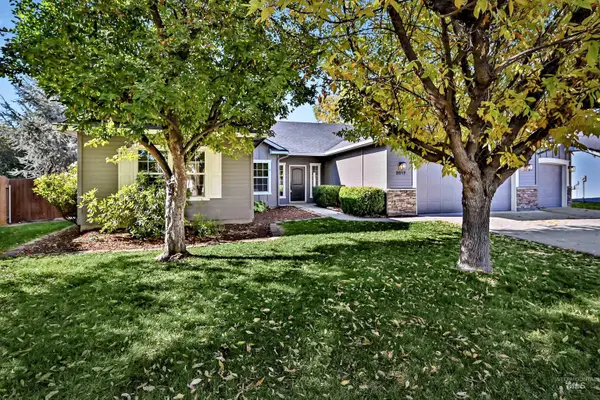 2617 W Glade Creek Dr, Meridian, ID 83646