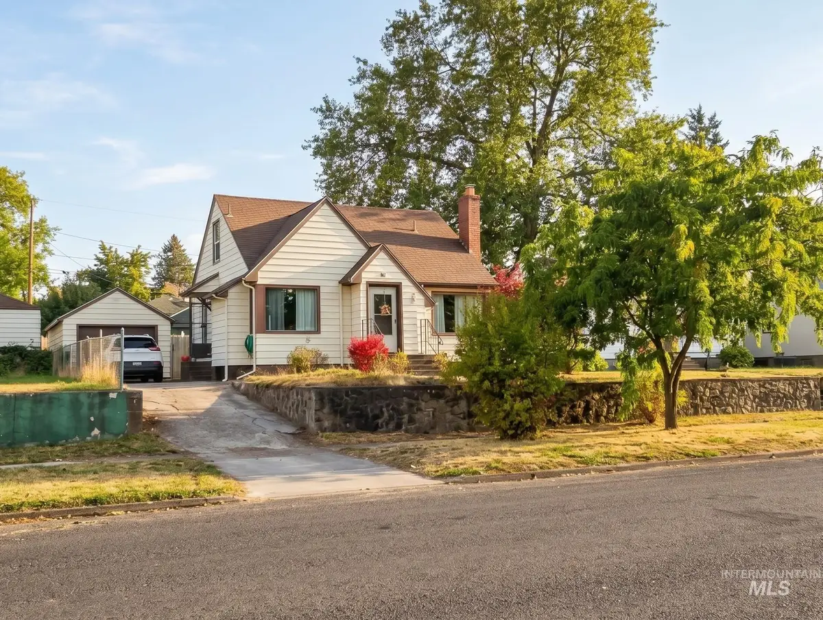 1618 13th Ave, Lewiston, ID 83501 - #1