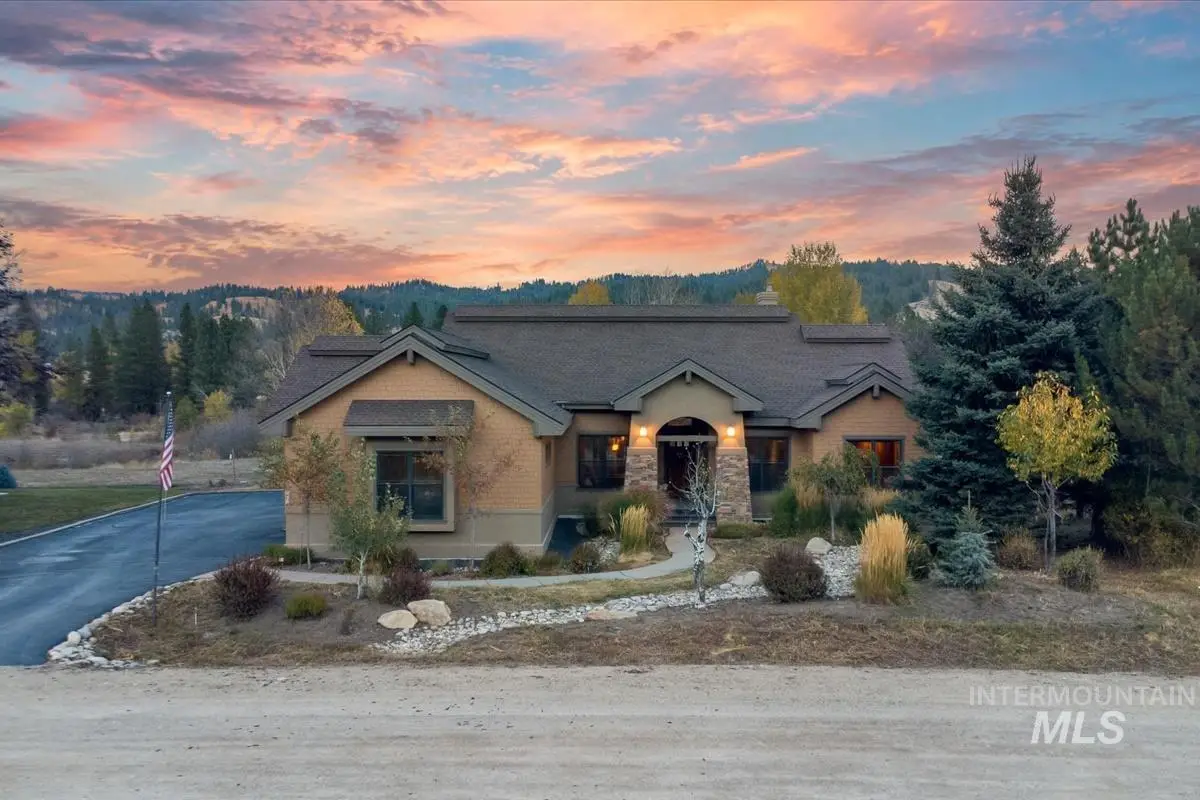 28 Southfork Ln, Garden Valley, ID 83622 - #1