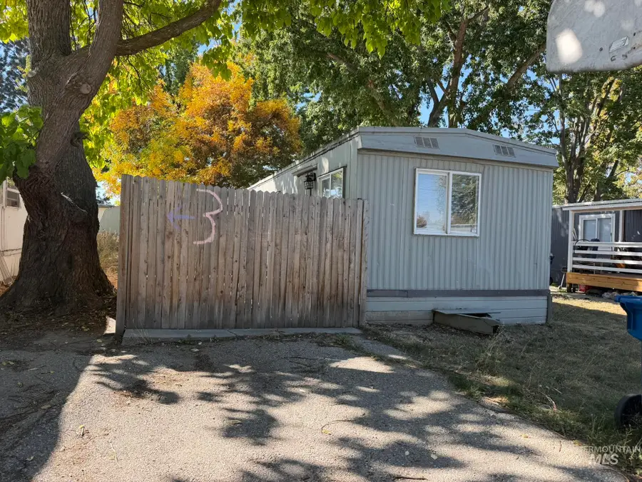 408 E 51st #3, Garden City, ID 83714 - #2