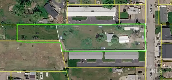929 N 8th St, Payette, ID 83661