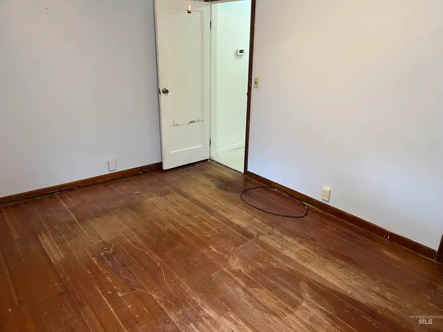 712 Park Ave, Lewiston, ID 83501 - #3