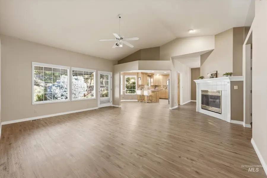 1624 E Seaport Ct, Boise, ID 83706 - #2
