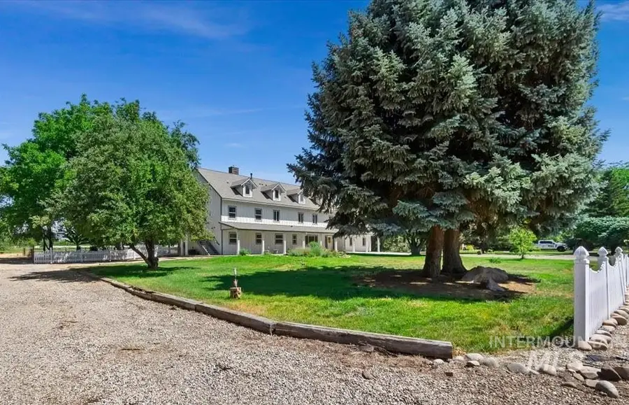 3040 N Duane Dr, Meridian, ID 83646 - #2